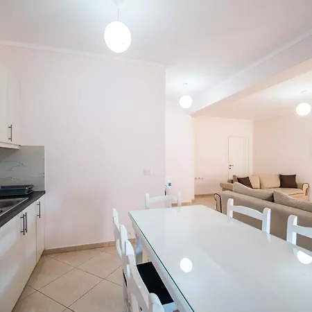 Rei Appartement