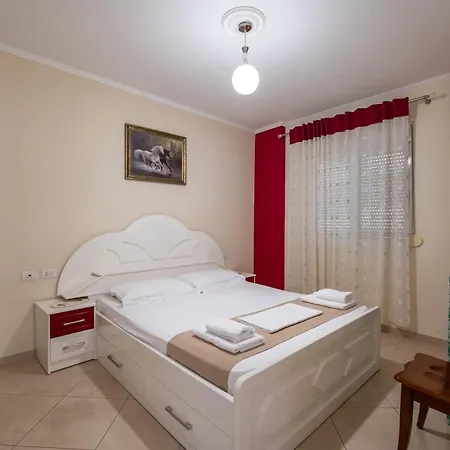 Rei Sarandë